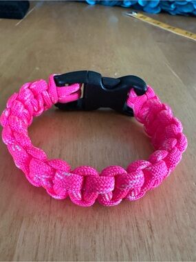 Pink Paracord Survival Bracelet with Quick-Release Buckle
